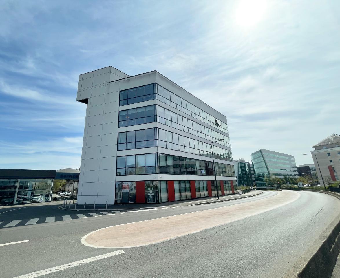 Bureau Orléans 294m² Location bureau Orléans Loiret OLBUR2201643 0
